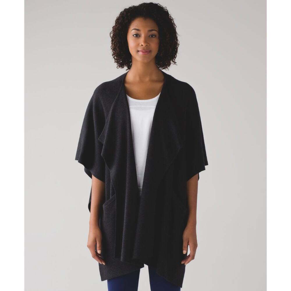 Lululemon After Asana Wrap Heathered Black One Size